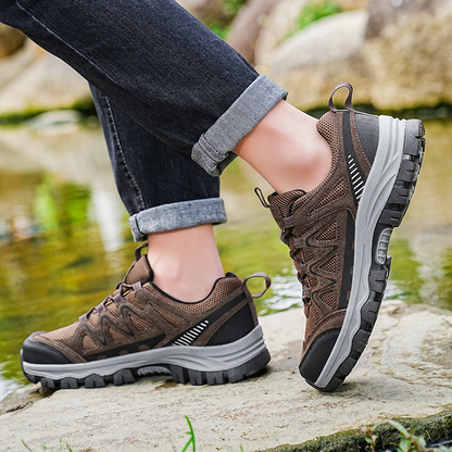 Men’s Athletic Work Shoes