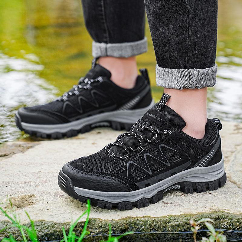 Men’s Athletic Work Shoes